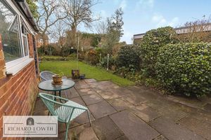 Garden/Patio Area- click for photo gallery